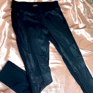 Celebrity pink jeans leggings